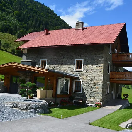 Premsteingut * Fusch an der Grossglocknerstrasse